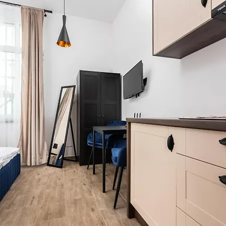 Novanest Apartments - Kalwaryjska - By Upstairs Krakow Exterior photo