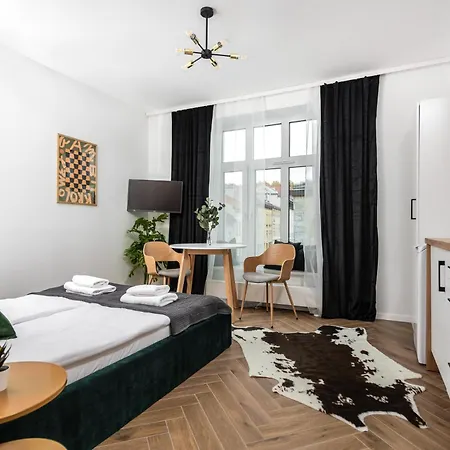 Novanest Apartments - Kalwaryjska - By Upstairs Krakow Exterior photo